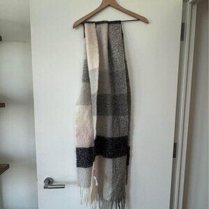 Seed heritage scarf